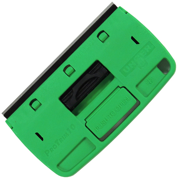 Unger ProTrim 10 Compact Glass Scraper. 4 in / 10 cm. Green. 10/case.