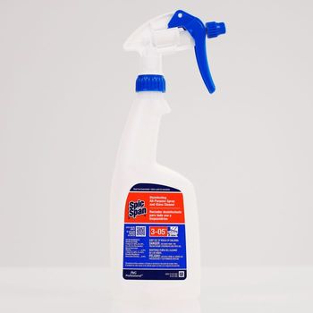Mr. Clean Clean Freak Deep Cleaning Mist Multi-Surface Spray, Lemon Zest,  16 oz Spray Bottle Plus 30.9 oz Refill